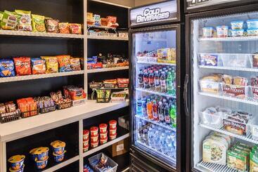 Holiday Inn Express Hotel & Suites Sioux Falls At Empire Mall, An Ihg