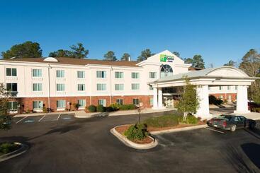 فندق Holiday Inn Exp Walterboro By Ihg