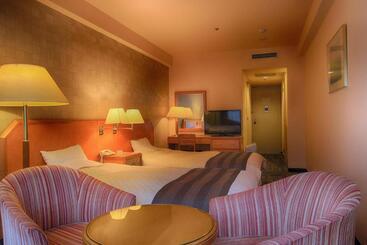 Отель Regina Kawaguchiko