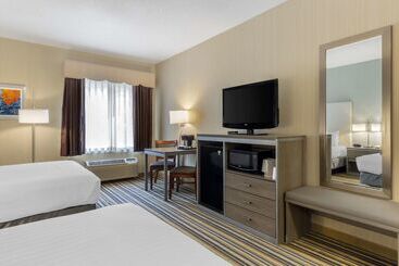 فندق Best Western Plus New England Inn & Suites