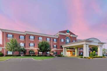 호텔 Clarion Pointe Sulphur Springs