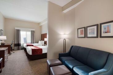 فندق Comfort Suites Suffolk  Chesapeake