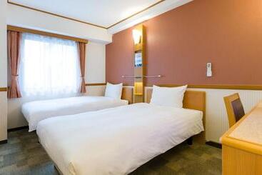 酒店 Toyoko Inn Nara Shin-Omiya Ekimae