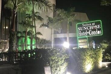 Апарт-отель Sunchase Inn & Suites