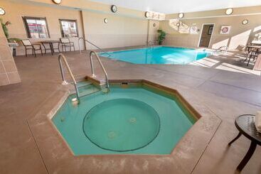 فندق Best Western Plus Butterfield Inn