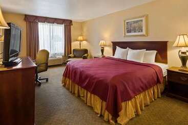 فندق Best Western Penn Ohio Inn & Suites