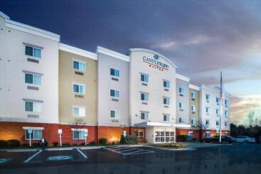 公寓式酒店  Candlewood Suites Wake Forest Raleigh Area, An Ihg