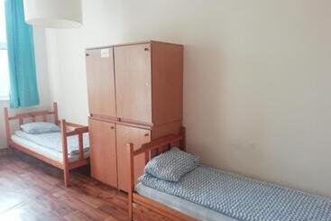 Hostel Orange Plus