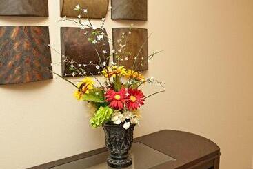 בית מלון כפרי Extended Stay America Suites  Lawton  Fort Sill