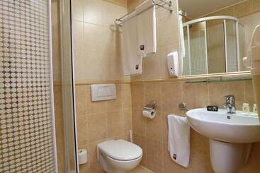 בית מלון כפרי Fero Lux