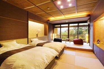 Hotel Kurobe Unazukionsen Togen