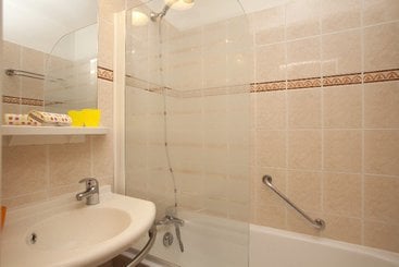 Отель Résidence Maeva Les Bleuets