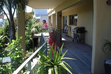 Bed and Breakfast Allegra House