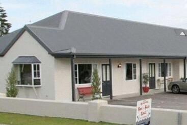 Fitzherbert Court Motel