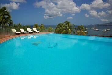 Отель Bakoua Martinique