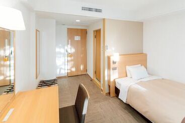 בית מלון כפרי Hachinohe Park