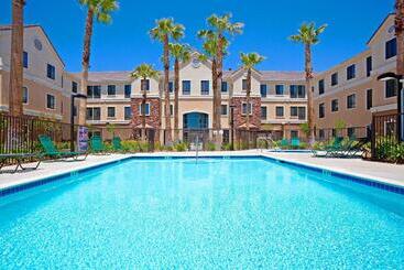 Отель Staybridge Suites Palmdale, An Ihg