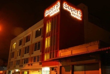Super 8 Hotel @ Georgetown