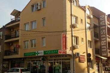 هتل Accommodation Elegance