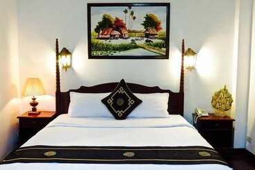 ホテル Khampiane Boutique