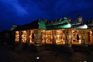 Отель Malligi,hampi