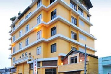 Pakse Hotel & Restaurant