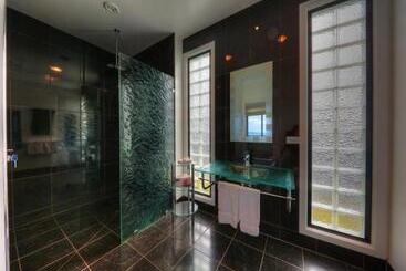 Horizon Deluxe Apartments