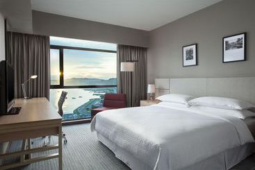 هتل Four Points By Sheraton Sandakan