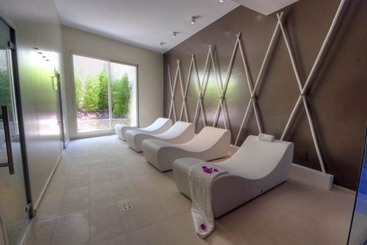 هتل Smeraldo Suites & Spa