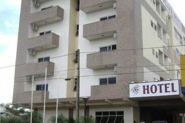 Hotel Victoria Plaza