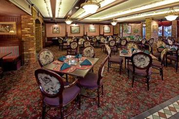 Clarion Hotel & Conference Center