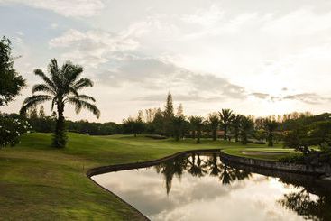 Double Pool Villas By Banyan Tree