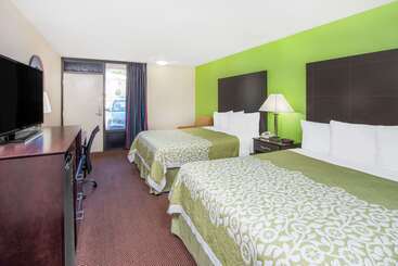 فندق Days Inn By Wyndham Calvert City   Paducah East