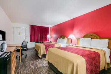 酒店 Econo Lodge & Suites Brinkley