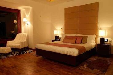 酒店 The Leela Ashtamudi, A Raviz