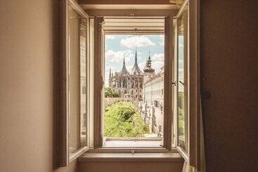 فندق Vila U Varhanáře