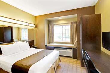 Microtel Inn & Suites By Wyndham Bryson City