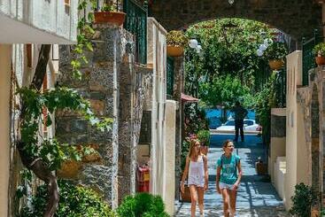 Ammoudara Beach Hotel Apartments