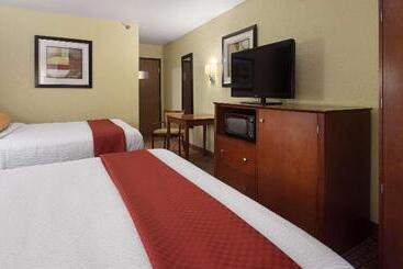 فندق Best Western Plus Altoona Inn