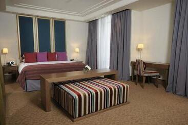 בית מלון כפרי Hesperia Wtc Valencia