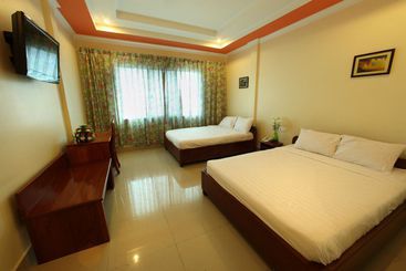 בית מלון כפרי Phkar Chhouk Tep Monireth