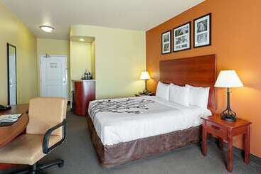 Отель Sleep Inn & Suites Tyler South