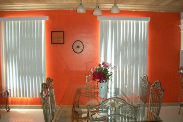 Sapphire Garden Townhouses