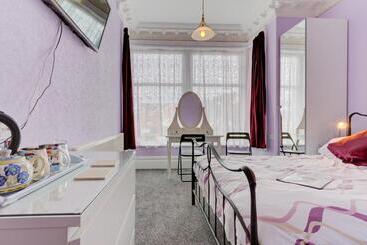 Bed and Breakfast The Claremont