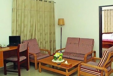 His Majesty S Hotel And Apartments