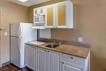 هتل Extended Stay America Suites  San Rafael  Francisco Blvd. East
