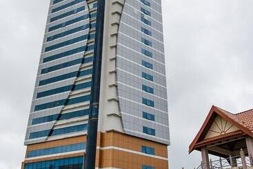 בית מלון כפרי Felda Residence Kuala Terengganu