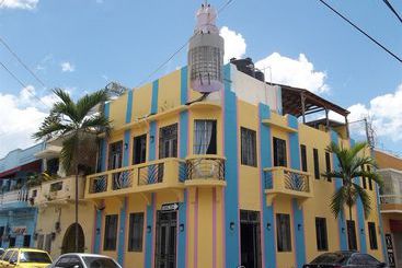 فندق Foreigners Club