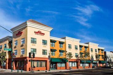 فندق Hawthorn Suites By Wyndham Oakland/alameda