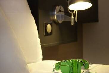 בית מלון כפרי Ibis Styles Roanne Centre Gare